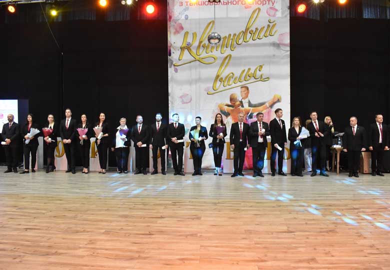 kvitnvals150424 kor 13